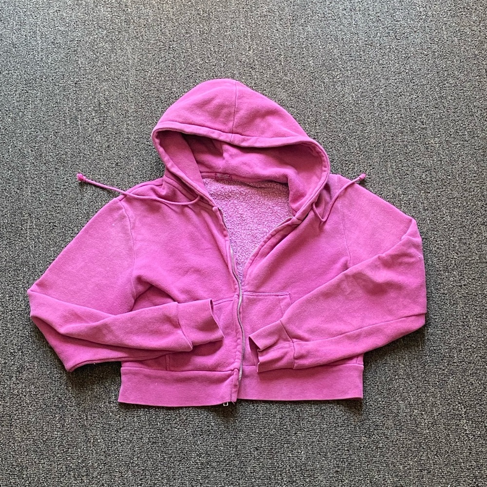 Brandy Cropped Pink Sweater